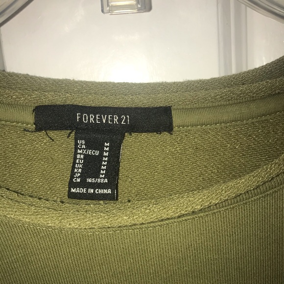 Green Ripped Crewneck - Picture 2 of 2